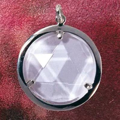 Bergkristall-Medaillon I Schutzschild - Ritualmanufaktur.de