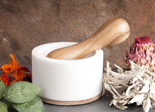 Mörser, jar & ghee lamps