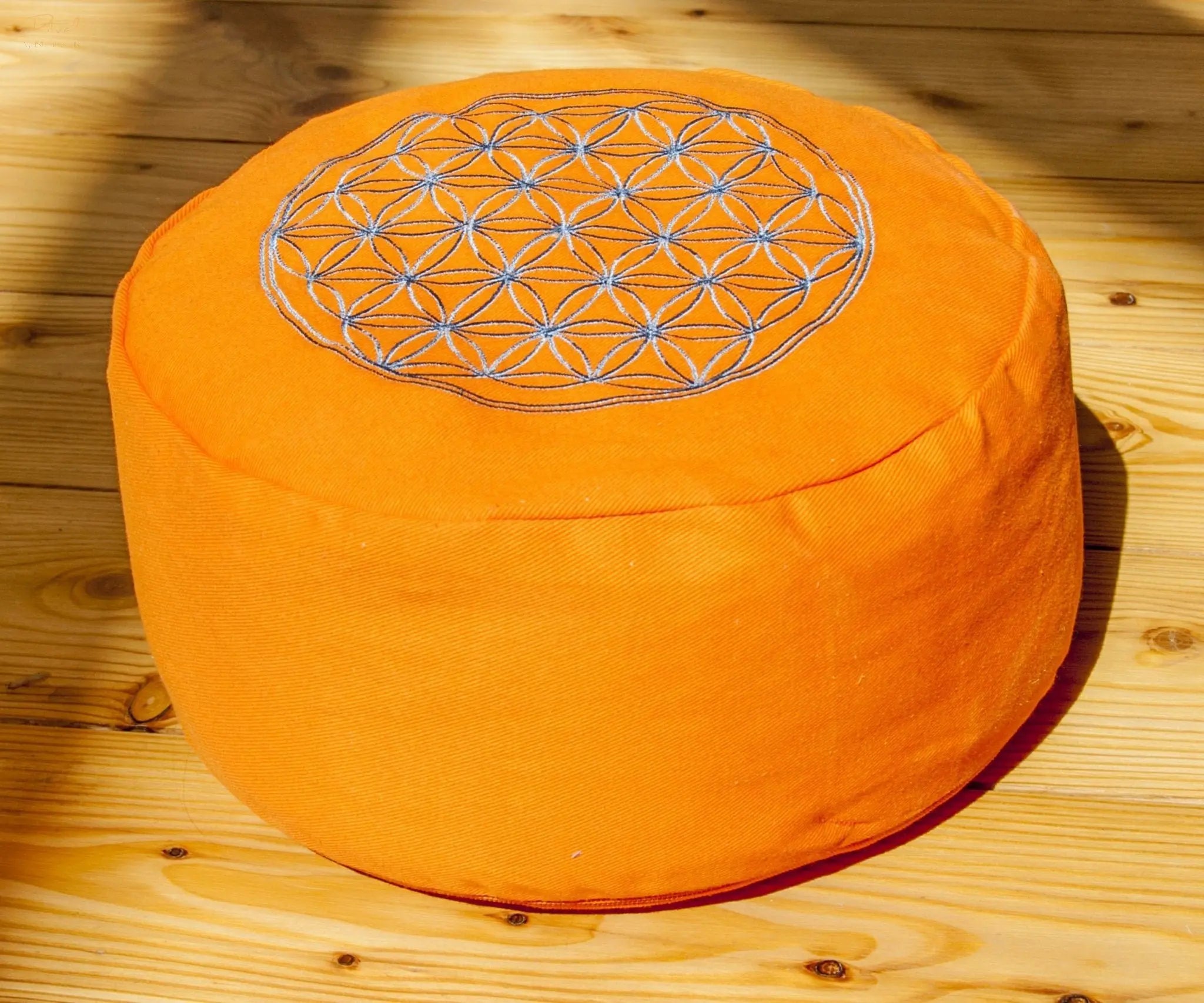 Blume des Lebens Meditationskissen - orange - mit Buchweizen gefüllt Berk