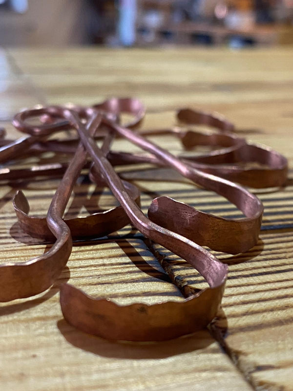 Zungenschaber aus Kupfer