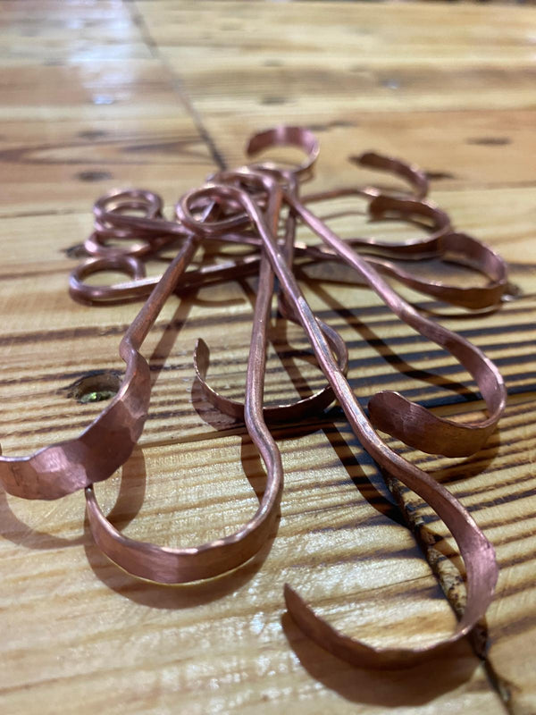 Zungenschaber aus Kupfer