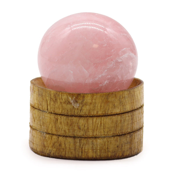 Edelsteinkugeln auf Holzständer - Ritualmanufaktur.de