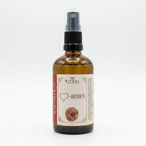 Nahaufnahme Herzbeben Auraspray, Spray für Aura und Raum, ändert deine Stimmung und die Energie des Raumes, 100ml, Ritualmanufaktur