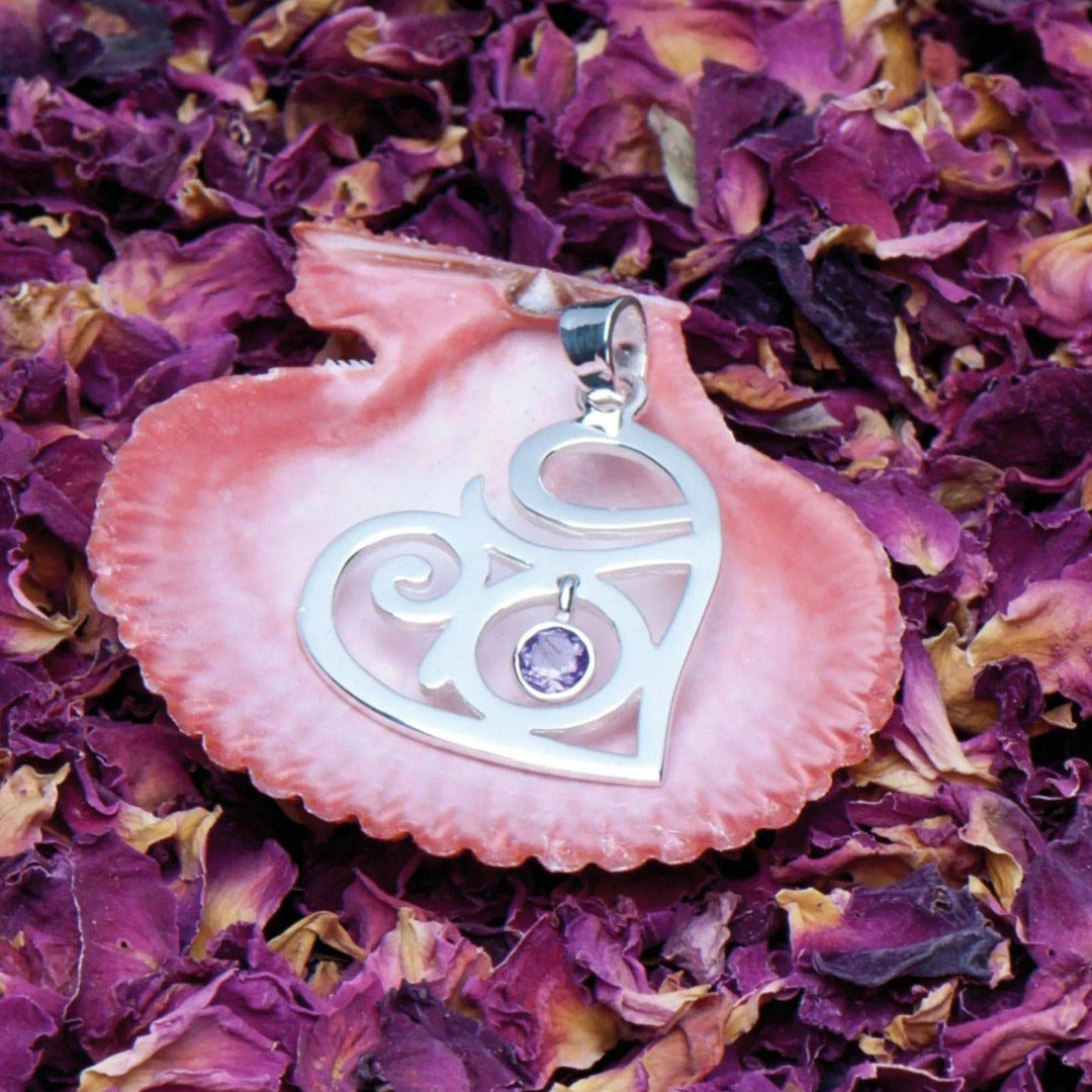 Spirituelle Liebe Anhänger mit Amethyst Stein aus 925 Sterling Silber - Ritualmanufaktur.de