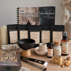 Rauhnächte Starterset, der Begleiter für deine Raunächte, mit Räucherwerk, Arbeitsbuch, Rohkakao, Palo Santo, Aura Spray, ätherischem Öl, Räucherschalte, -kohle & -sand 